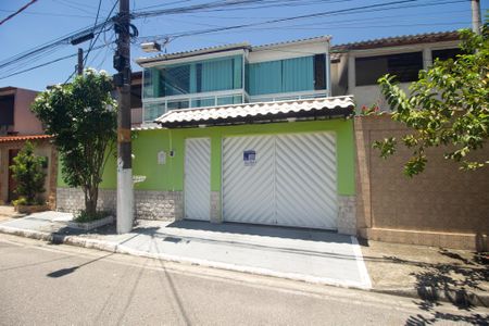 Casa para alugar com 200m², 3 quartos e 2 vagas Casa para alugar com 200m², 3 quartos e 2 vagasFachada
