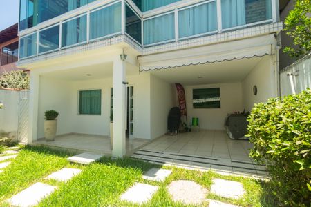 Casa para alugar com 200m², 3 quartos e 2 vagas Casa para alugar com 200m², 3 quartos e 2 vagasGaragem