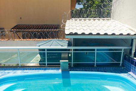 Casa para alugar com 200m², 3 quartos e 2 vagas Casa para alugar com 200m², 3 quartos e 2 vagasPiscina