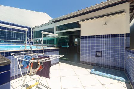 Casa para alugar com 200m², 3 quartos e 2 vagas Casa para alugar com 200m², 3 quartos e 2 vagasTerraço