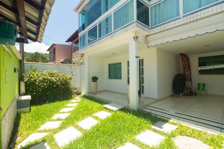 Casa para alugar com 200m², 3 quartos e 2 vagas Casa para alugar com 200m², 3 quartos e 2 vagasQuintal