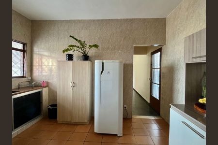 Casa à venda com 180m², 4 quartos e sem vagaCozinha