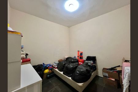 Casa à venda com 180m², 4 quartos e sem vaga Quarto 2
