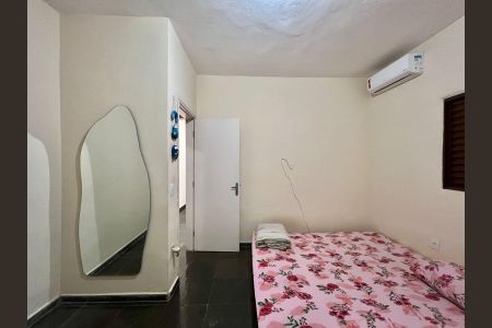 Casa à venda com 180m², 4 quartos e sem vaga Quarto 1