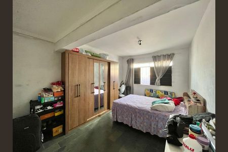 Casa à venda com 180m², 4 quartos e sem vagaQuarto 1