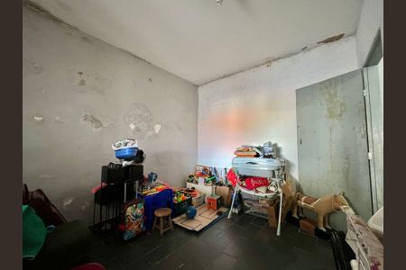 Casa à venda com 180m², 4 quartos e sem vaga Quarto 2