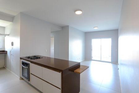 Sala de apartamento para alugar com 3 quartos, 74m² em Jardim Sao Pedro, Mogi das Cruzes