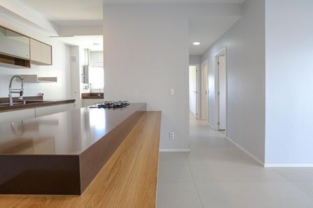 Sala de apartamento para alugar com 3 quartos, 74m² em Jardim Sao Pedro, Mogi das Cruzes
