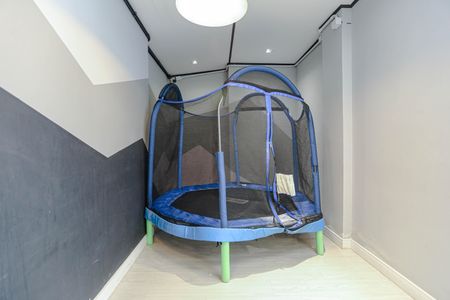 Apartamento para alugar com 74m², 3 quartos e 2 vagas Apartamento para alugar com 74m², 3 quartos e 2 vagasÁrea Comum