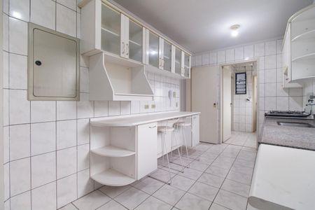 Apartamento à venda com 92m², 3 quartos e 2 vagasCozinha