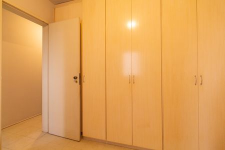 Apartamento à venda com 92m², 3 quartos e 2 vagasQuarto 2