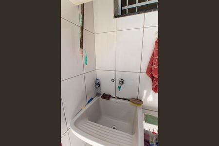 Casa à venda com 230m², 3 quartos e 6 vagas Casa à venda com 230m², 3 quartos e 6 vagasÁrea de Serviço