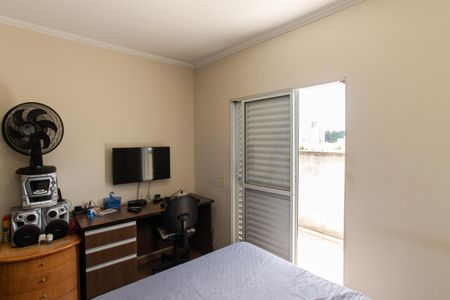 Casa à venda com 230m², 3 quartos e 6 vagas Casa à venda com 230m², 3 quartos e 6 vagasQuarto 2