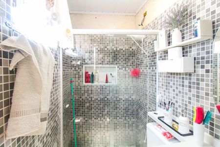 Banheiro de casa para alugar com 1 quarto, 30m² em Vila Chuca, São Paulo