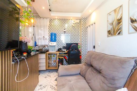 Casa para alugar com 30m², 1 quarto e sem vaga Casa para alugar com 30m², 1 quarto e sem vagaSala