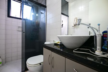 Apartamento para alugar com 58m², 2 quartos e 1 vagaBanheiro