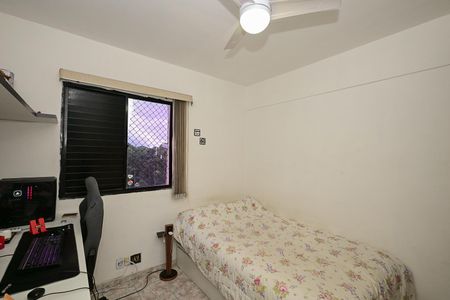 Quarto 2 de apartamento para alugar com 2 quartos, 58m² em Jardim Wanda, Taboão da Serra