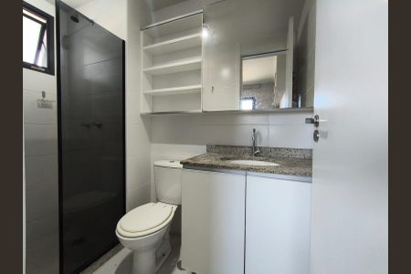 Banheiro de apartamento à venda com 2 quartos, 50m² em Todos os Santos, Rio de Janeiro