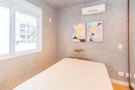 Quarto  de apartamento para alugar com 1 quarto, 47m² em Passo d’Areia, Porto Alegre