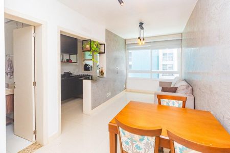 Sala  de apartamento para alugar com 1 quarto, 47m² em Passo d’Areia, Porto Alegre