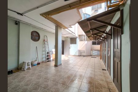 Apartamento para alugar com 83m², 2 quartos e sem vagaÁrea comum - Salão de festas