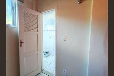 Apartamento para alugar com 83m², 2 quartos e sem vagaQuarto de Serviço