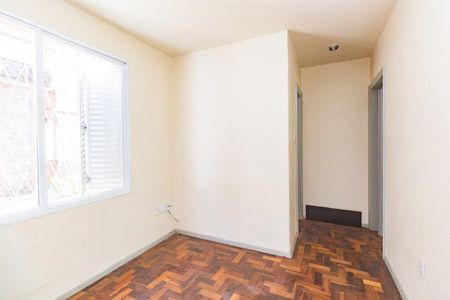 Sala  de apartamento para alugar com 1 quarto, 37m² em Vila Ipiranga, Porto Alegre