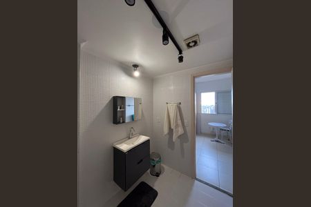 Apartamento para alugar com 78m², 2 quartos e 1 vaga Apartamento para alugar com 78m², 2 quartos e 1 vagaBanheiro da Suíte 2