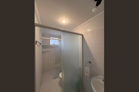 Apartamento para alugar com 78m², 2 quartos e 1 vaga Apartamento para alugar com 78m², 2 quartos e 1 vagaBanheiro da Suíte 1