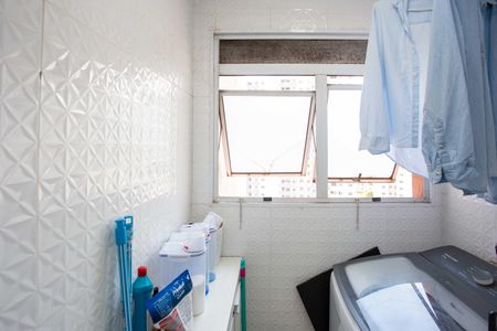 Apartamento para alugar com 45m², 2 quartos e 1 vagaÁrea de Serviço
