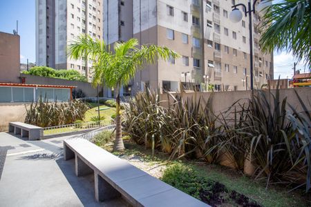 Apartamento para alugar com 45m², 2 quartos e 1 vagaÁrea comum