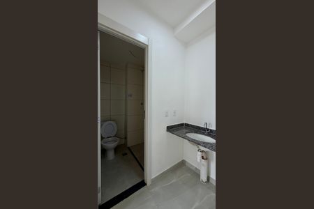 Apartamento para alugar com 35m², 2 quartos e sem vaga Apartamento para alugar com 35m², 2 quartos e sem vagaBanheiro 1
