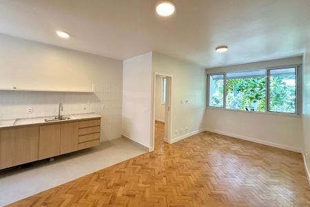 Apartamento à venda com 2 quartos, 63m² em Leblon, Rio de Janeiro