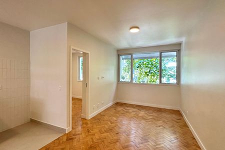 Apartamento à venda com 2 quartos, 63m² em Leblon, Rio de Janeiro