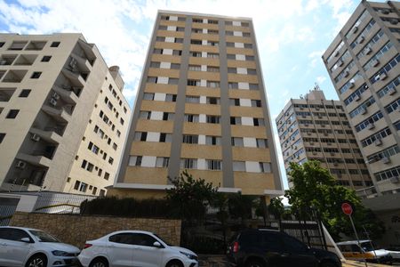 Apartamento à venda com 65m², 2 quartos e 1 vagaFachada do Prédio