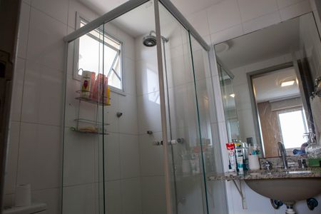 Apartamento à venda com 96m², 3 quartos e 2 vagas Apartamento à venda com 96m², 3 quartos e 2 vagasQuarto 2 - Banheiro