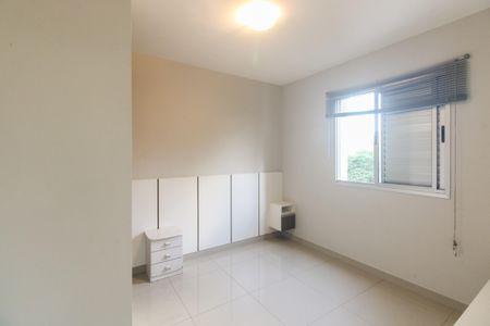 Apartamento para alugar com 52m², 2 quartos e 1 vagaQuarto 1