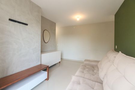 Apartamento para alugar com 52m², 2 quartos e 1 vagaSala 
