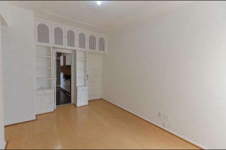 Apartamento à venda com 64m², 2 quartos e 1 vagaSala