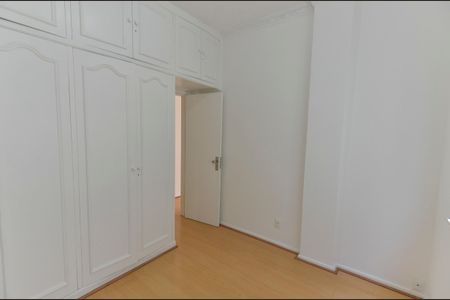 Quarto 1 de apartamento à venda com 2 quartos, 64m² em Maracanã, Rio de Janeiro