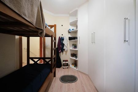 Casa de condomínio à venda com 83m², 2 quartos e 3 vagasQuarto 2