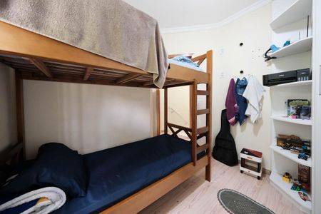 Casa de condomínio à venda com 83m², 2 quartos e 3 vagasQuarto 2