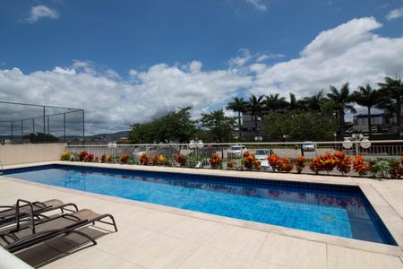 Apartamento para alugar com 48m², 2 quartos e 1 vagaÁrea comum - Piscina