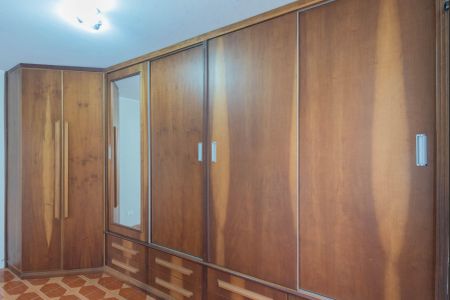 Apartamento à venda com 66m², 3 quartos e 1 vagaQuarto 2