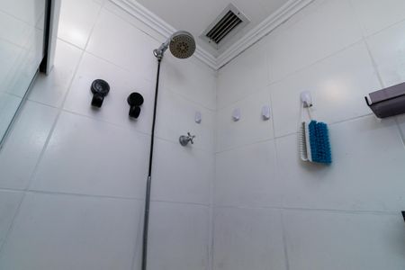 Apartamento à venda com 47m², 2 quartos e 1 vaga Apartamento à venda com 47m², 2 quartos e 1 vagaBanheiro