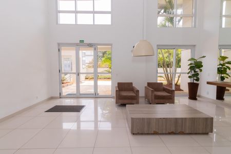 Apartamento à venda com 47m², 2 quartos e 1 vaga Apartamento à venda com 47m², 2 quartos e 1 vagaÁrea Comum - Hall