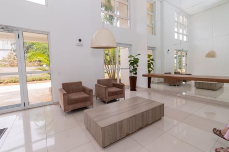 Apartamento à venda com 47m², 2 quartos e 1 vaga Apartamento à venda com 47m², 2 quartos e 1 vagaÁrea Comum - Hall