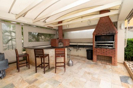 Apartamento à venda com 47m², 2 quartos e 1 vaga Apartamento à venda com 47m², 2 quartos e 1 vagaÁrea Comum - Churrasqueira