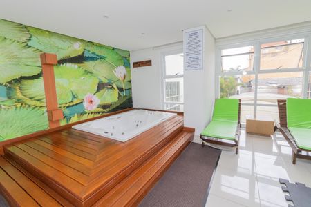 Apartamento à venda com 47m², 2 quartos e 1 vaga Apartamento à venda com 47m², 2 quartos e 1 vagaÁrea Comum - Spa e Sauna