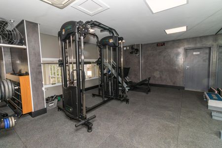 Apartamento à venda com 47m², 2 quartos e 1 vaga Apartamento à venda com 47m², 2 quartos e 1 vagaÁrea Comum - Academia